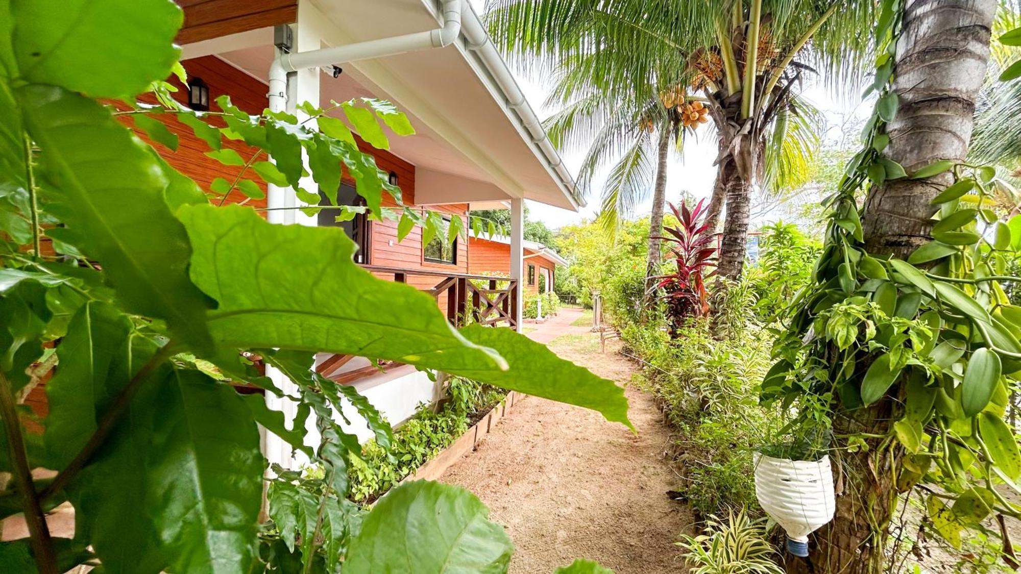 Anse Grosse Roche Beach Villa La Digue Dış mekan fotoğraf
